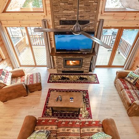 Motel Long Lake And Cottages المظهر الخارجي الصورة