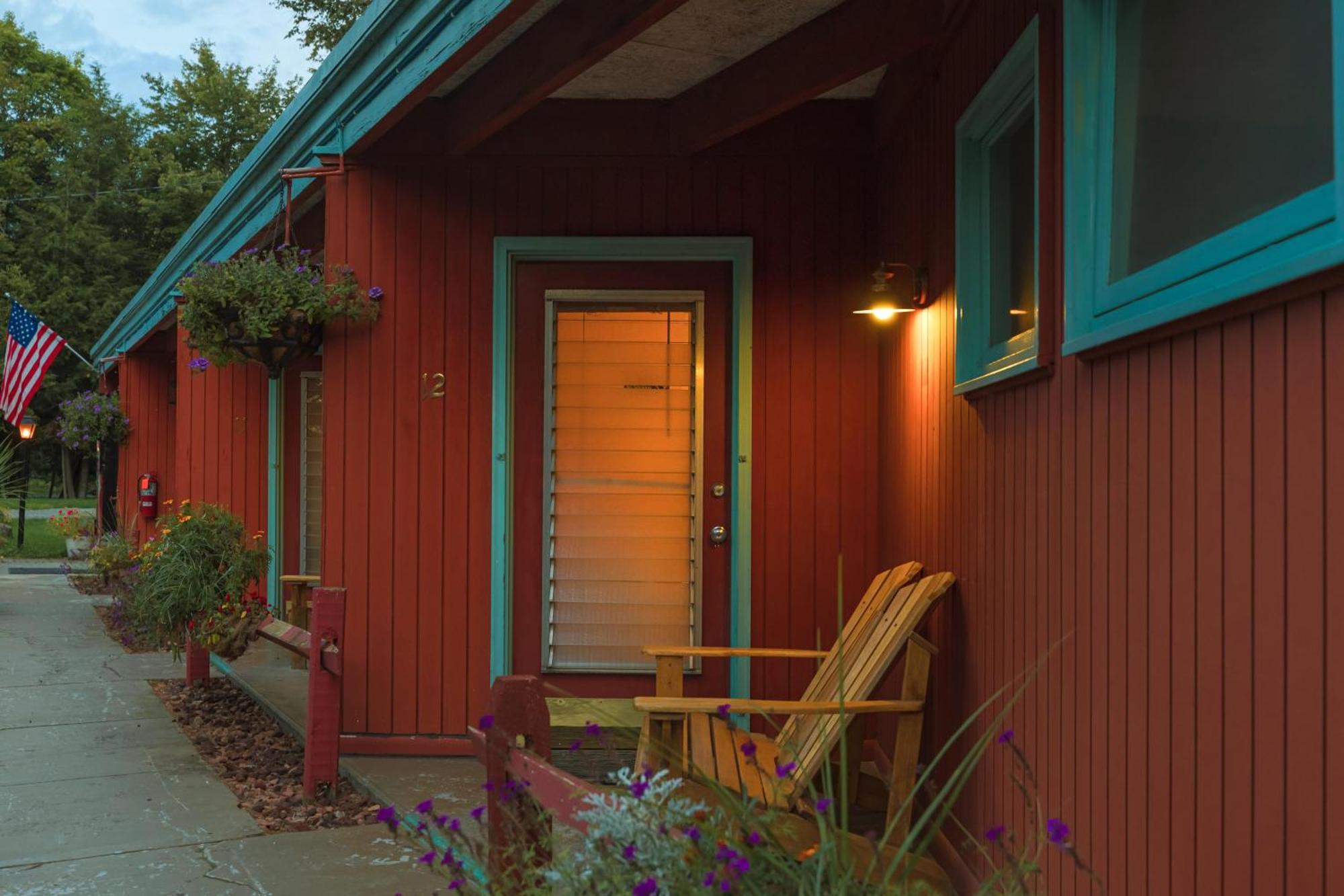 Motel Long Lake And Cottages الغرفة الصورة