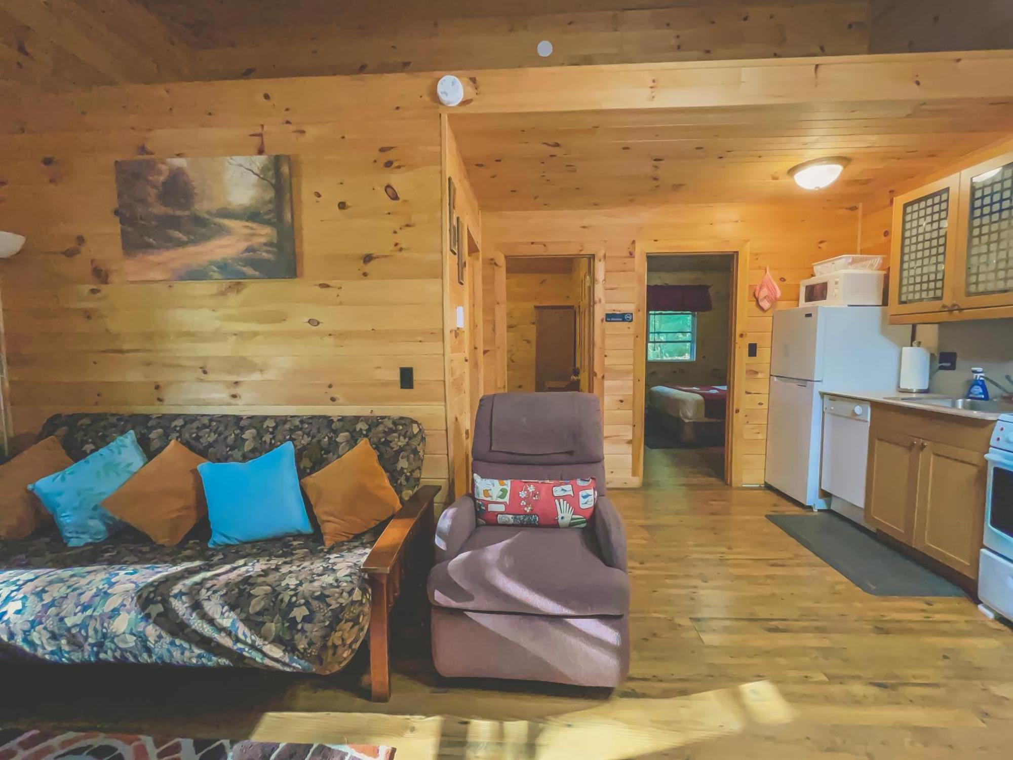 Motel Long Lake And Cottages الغرفة الصورة