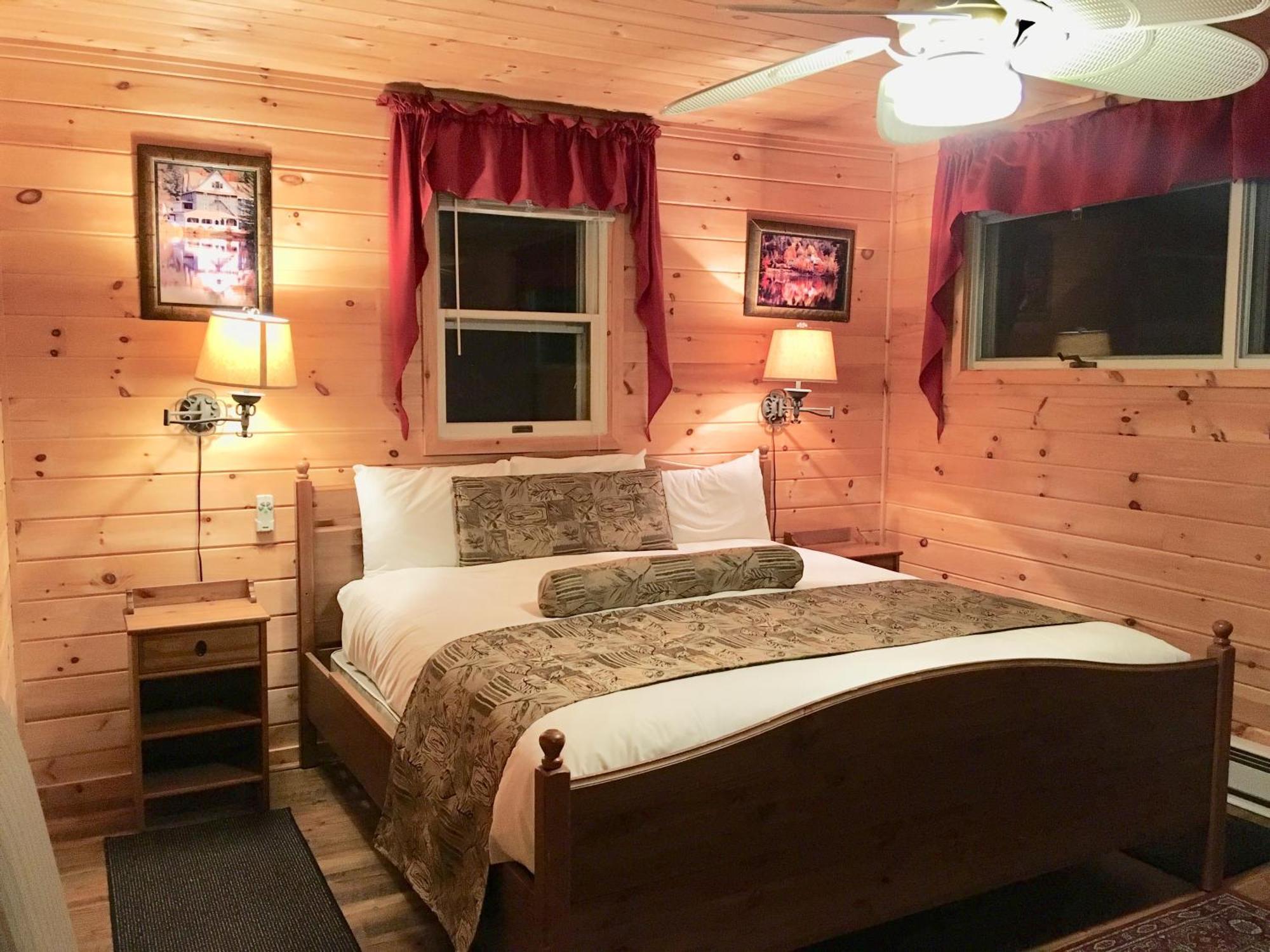 Motel Long Lake And Cottages المظهر الخارجي الصورة