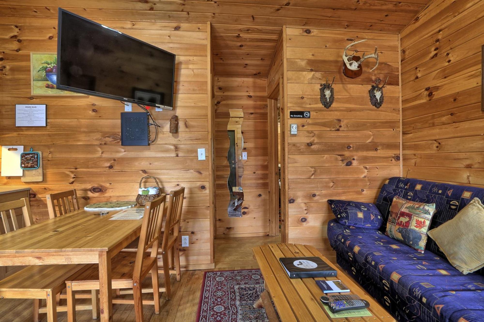 Motel Long Lake And Cottages المظهر الخارجي الصورة